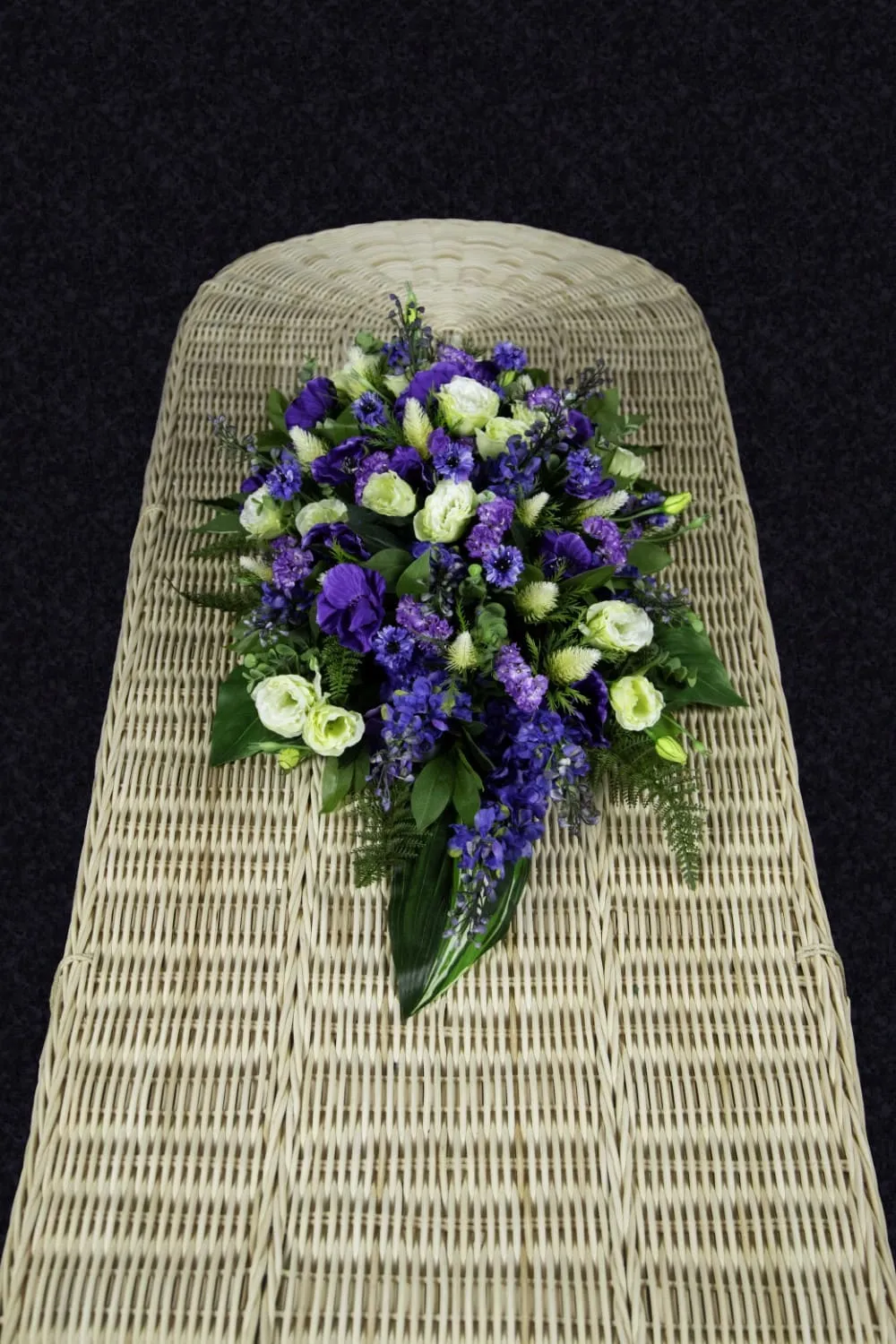 Purple Serenity – Rouwstuk in Paars & Lila